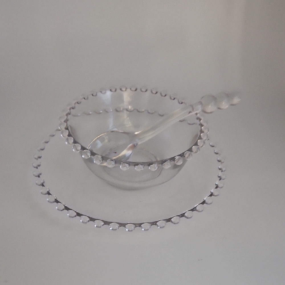 Vintage Clear Glass Bowl Set with Beaded Rim
